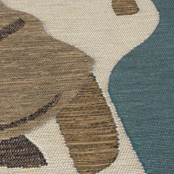 Eric Giraffe Tropical Outdoor Circle Rug 3