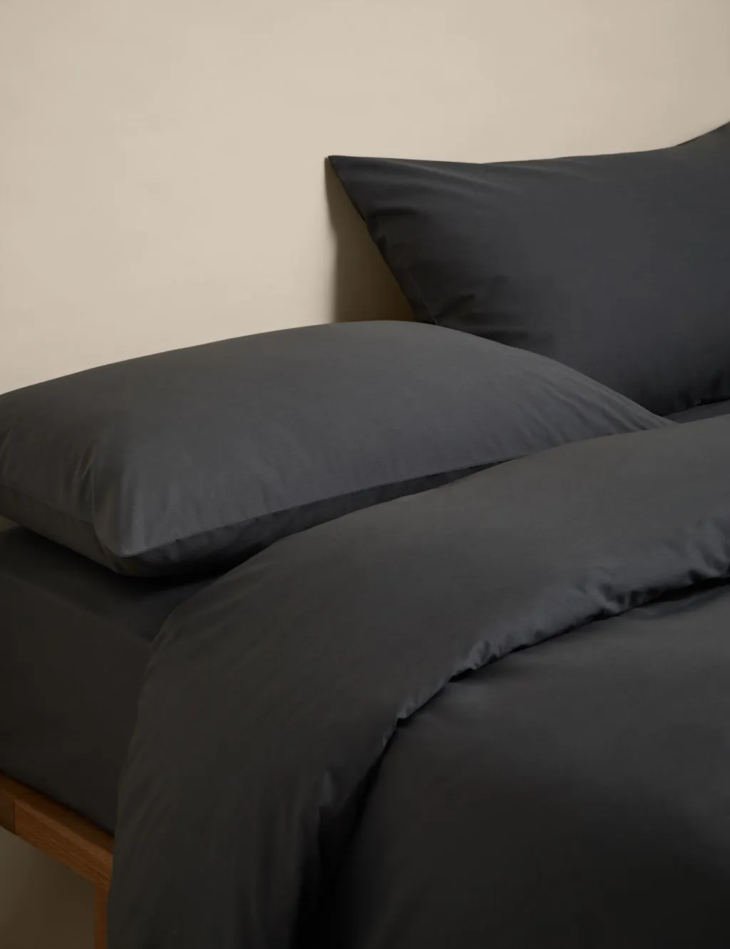 M&S Cotton Rich Bedding Set Charcoal