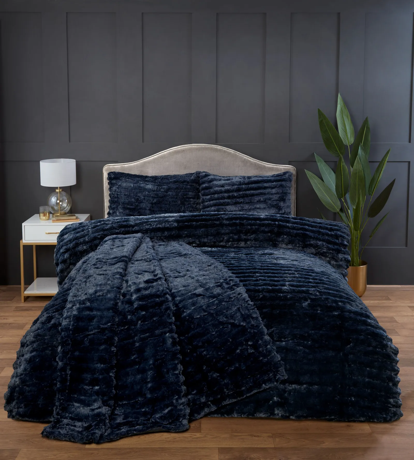 Rapport Home Chunky Ribbed Fur Polyester Soft & Cozy Duvet Cover Set With Pillowcase in Charcoal 4