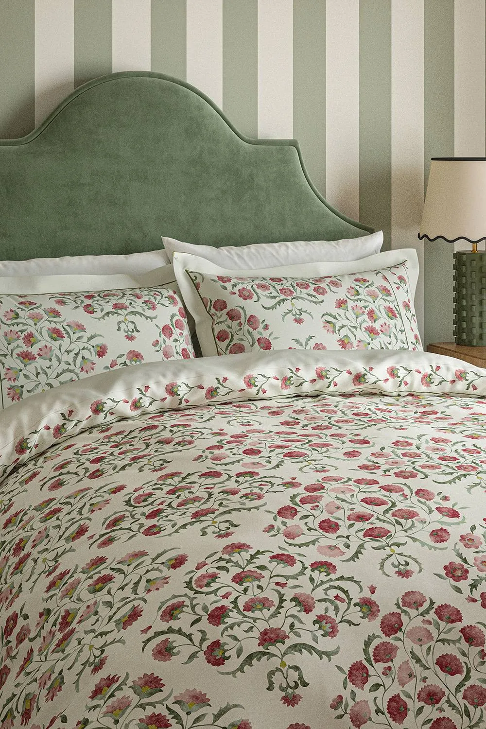 Sanderson 'Ottoman' Cotton Duvet Cover Set in Cream 2