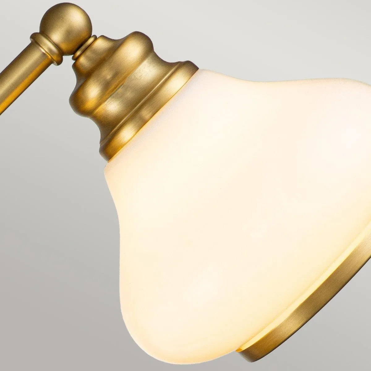 Netlighting Hinkley Ainsley Wall Lamp Brushed Brass IP44 in Yellow 3