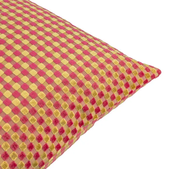 Furn Checkered Velvet Cushion Hot Pink 45 X 45Cm, Pink 3