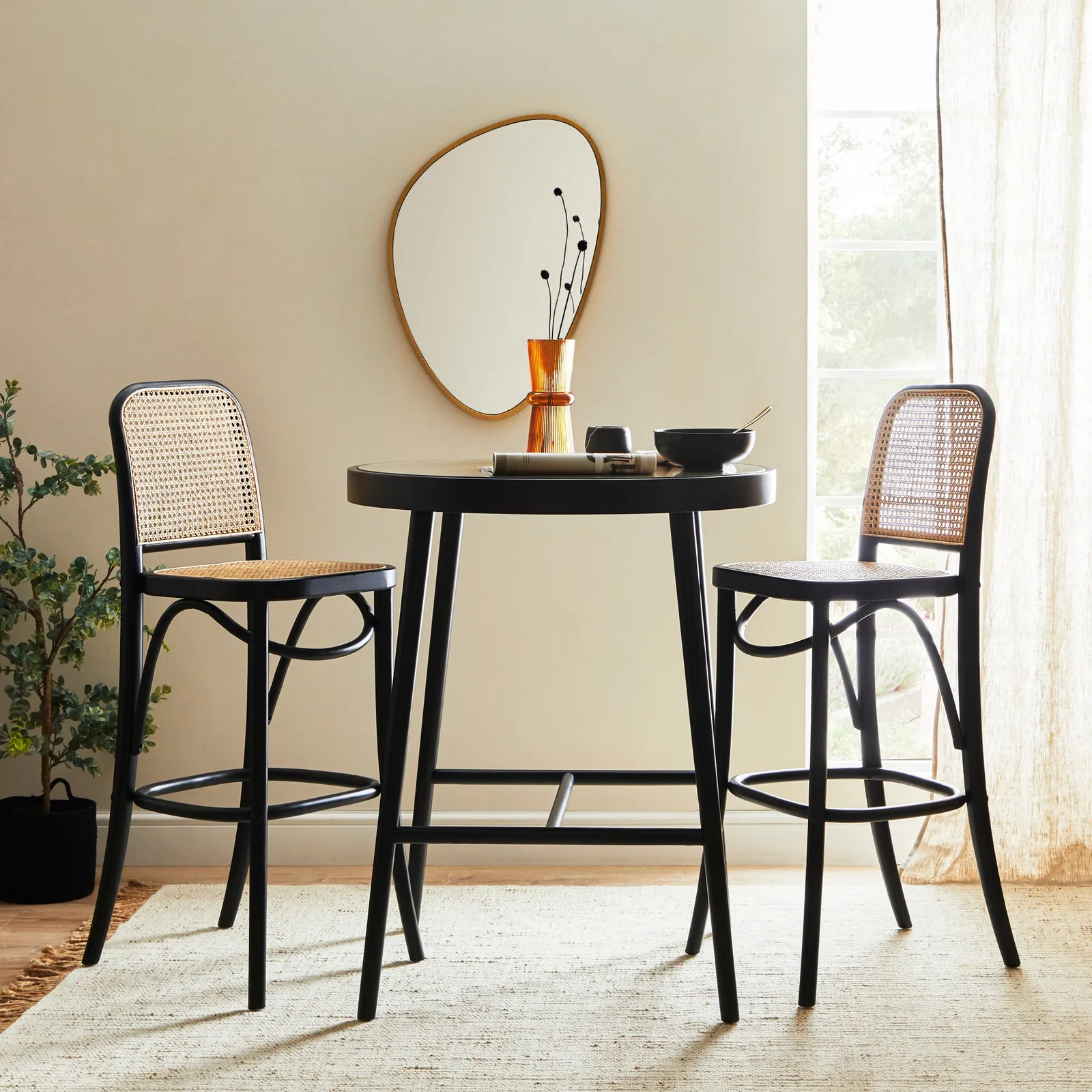 Tulle Bar Stool Black