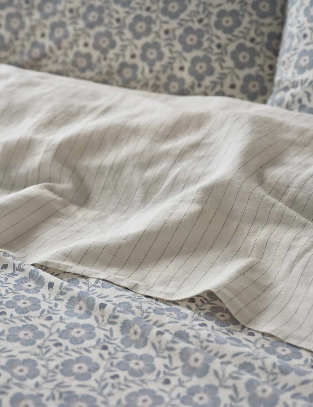Piglet In Bed Linen Rich Folk Floral Flat Sheet Grey Mix