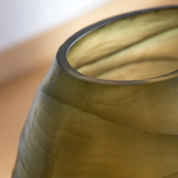 Cedar & Sage Sintra Hand Blown Carved Glass Vase 2