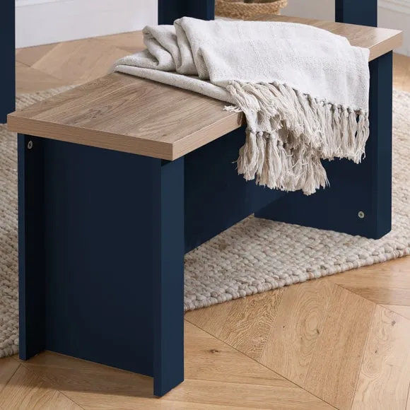 Highgate Dining Table with 2 Benches, Oak Effect 2