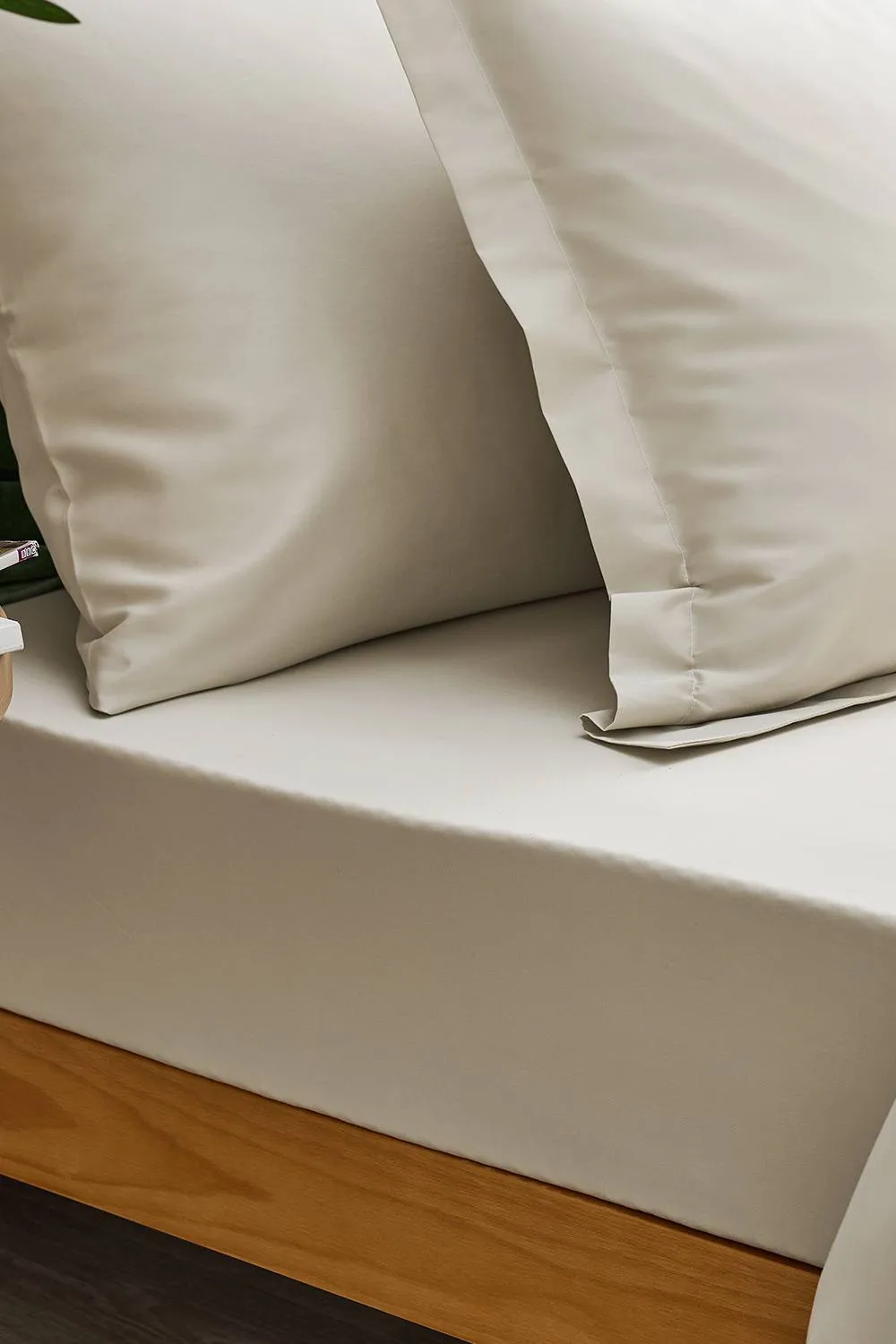 CHRISTY 400TC Luxury Cotton Sateen Plain Dye Bedding Fitted Sheets in Light Beige 1
