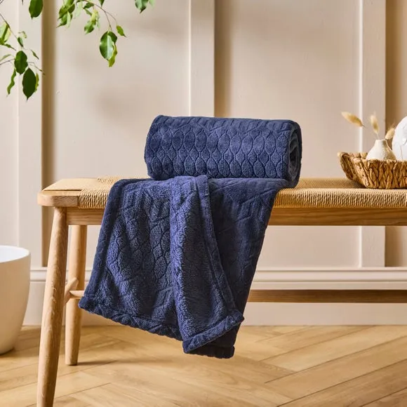 Billie Geometric Fleece Throw Blanket