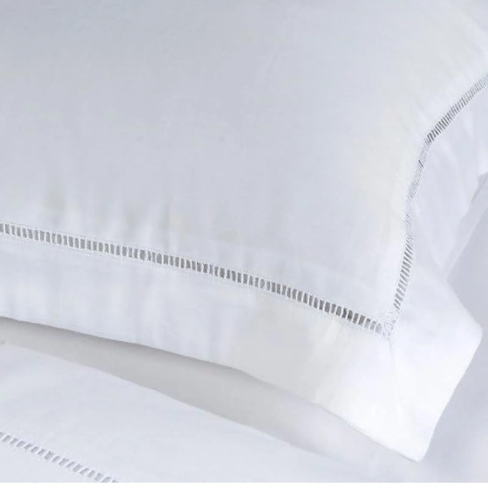 Dorchester 1000 Thread Count Luxury Bedding in White