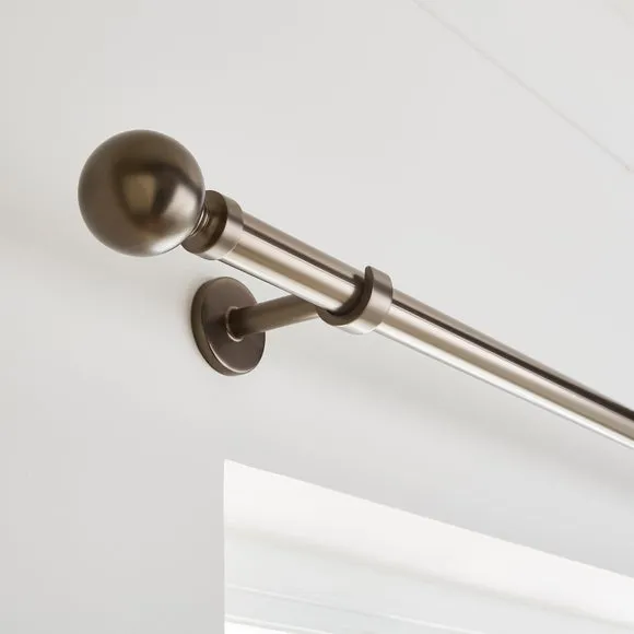 Ashton Extendable Metal Curtain Pole