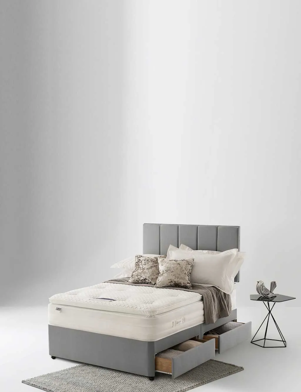 Silentnight 2000 Geltex Pocket Pillowtop Soft Mattress White