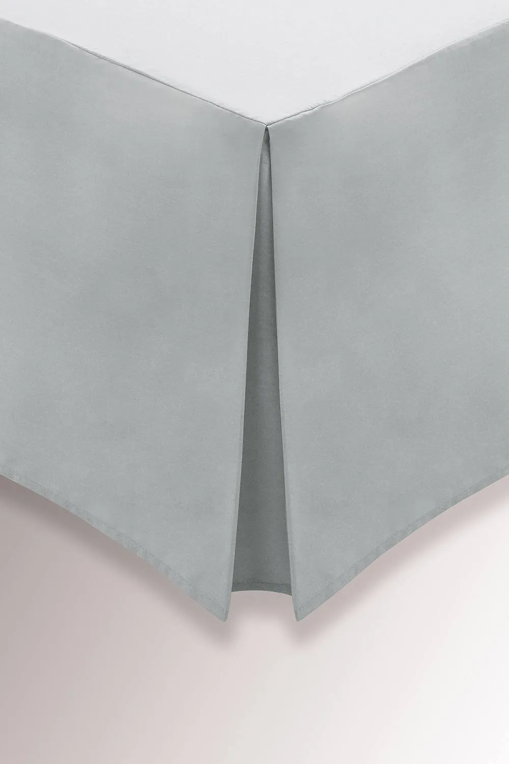 Helena Springfield 'Plain Dye' 180TC Valance in Silver