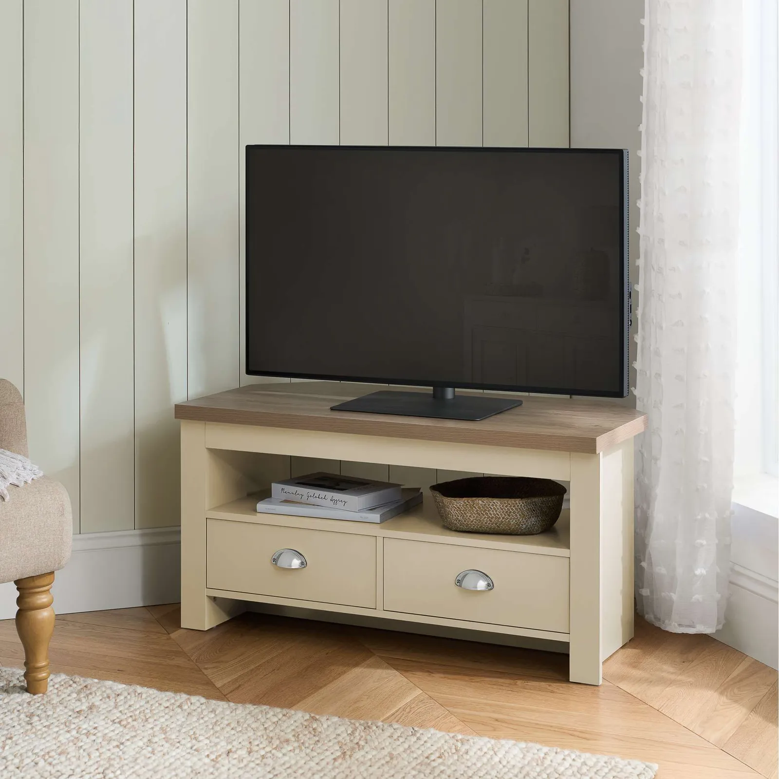 Birlea Corner TV Unit Cream Highgate Entertainment & Oak Farmhouse Shabby Chic