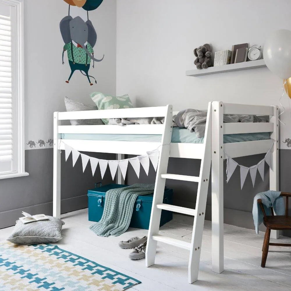 Nöa and Nani Moro Cabin Bed Midsleeper in White