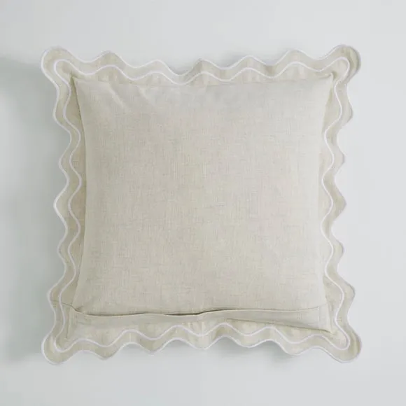 Scalloped Edge Square Cushion 5