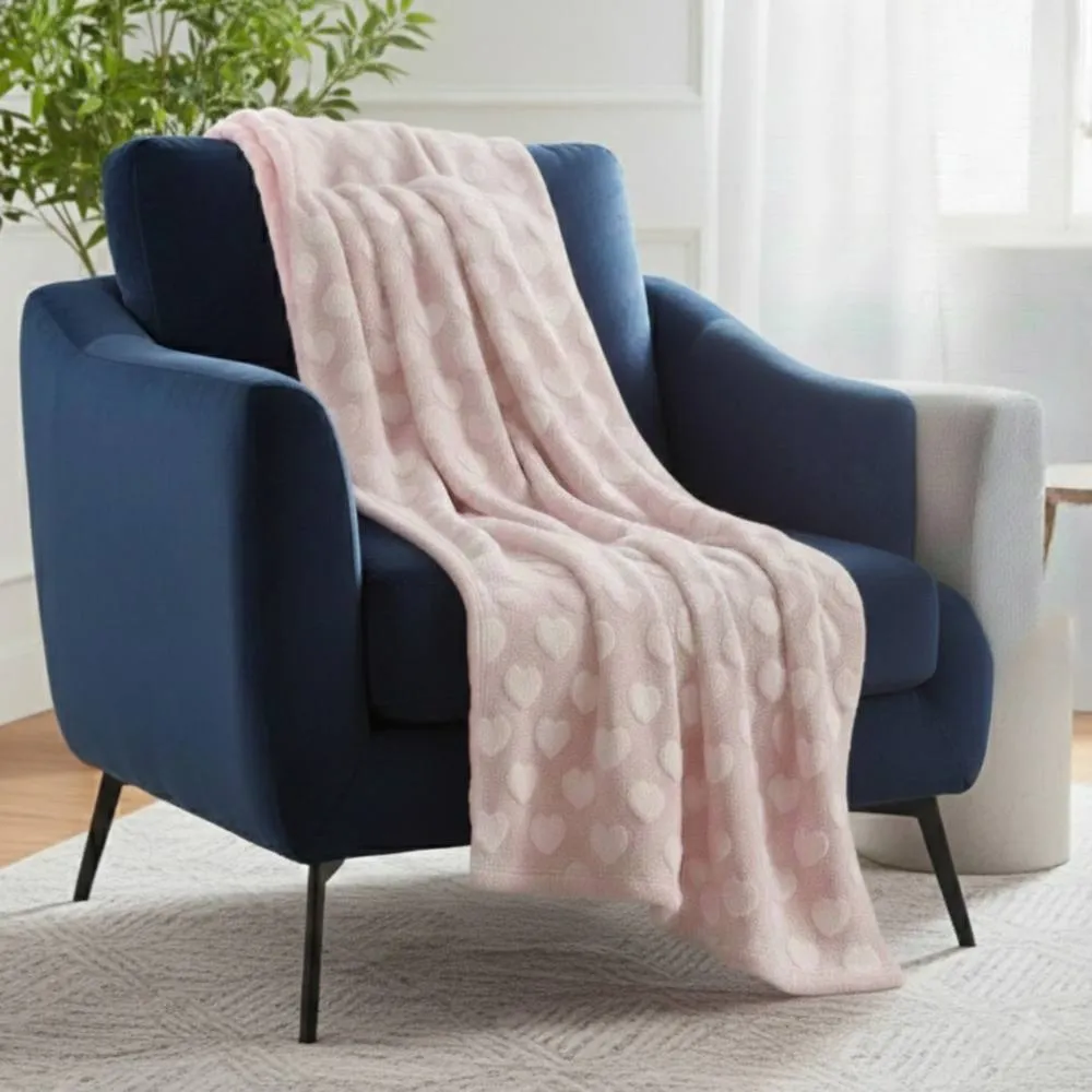 Snug City Heart Design Throw Blanket Soft Cosy Decorative Throw for Sofa & Bed in Pink