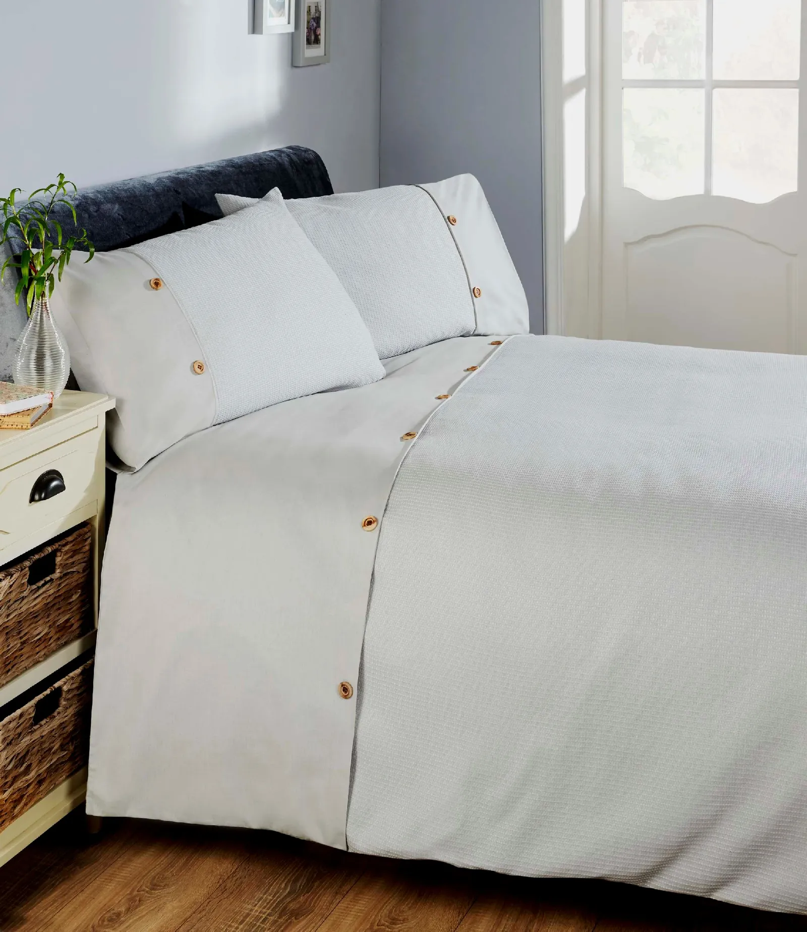 Rapport Home Waffle Duvet Cover Set With Pillowcase in Silver