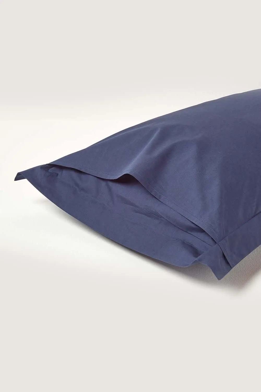 Homescapes Egyptian Cotton Oxford Pillowcase 200 TC, King Size in Navy 3