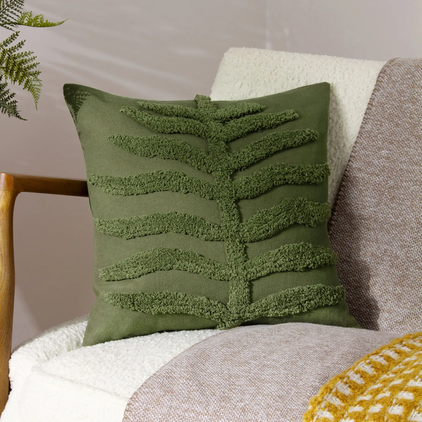 Furn Dakkota 100% Cotton Tufted Cushion in Green
