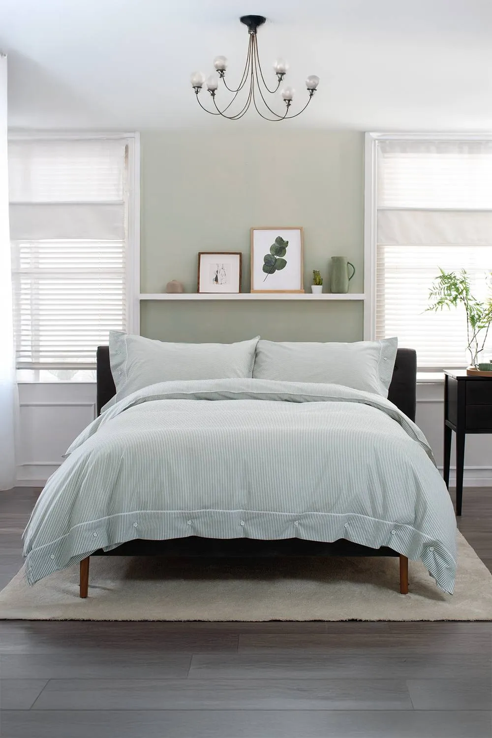 The Lyndon Company Southport Green 100% Cotton Cuffed Finish Duvet Cover Set
