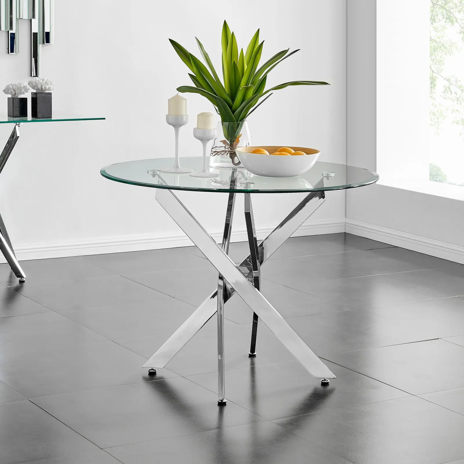 FurnitureboxUK Novara 100cm Round 4-Seater Glass & Metal Starburst Dining Table in Silver 1