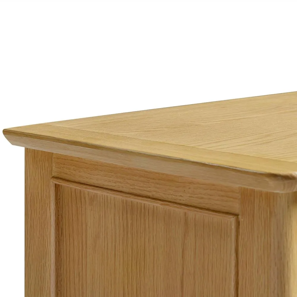 FurnitureboxUK Belle 4 Drawer Solid Oak Wood Chest of Drawers in Light Brown 5