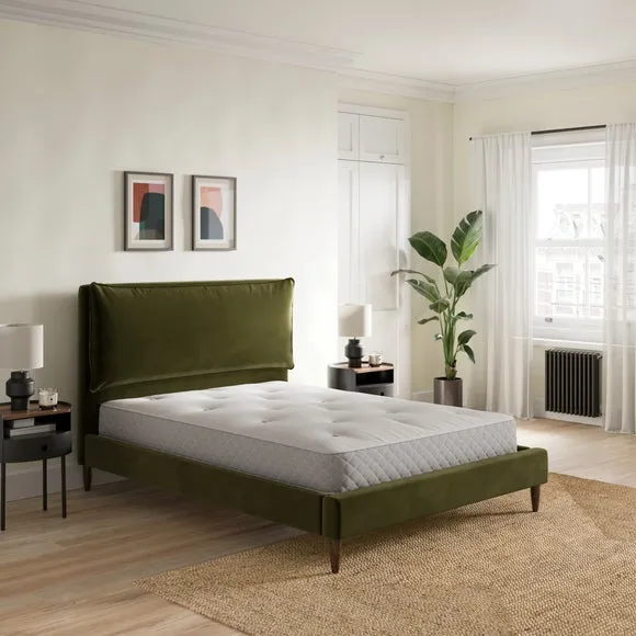 Skylar Velvet Bed 2