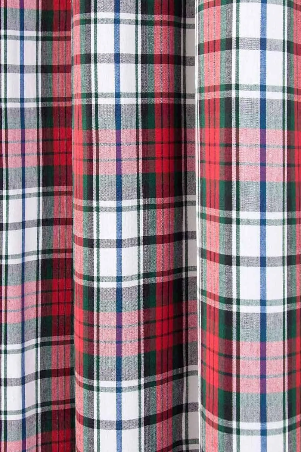 Homescapes Macduff Tartan Check Ready Made Eyelet Curtain Pair 3