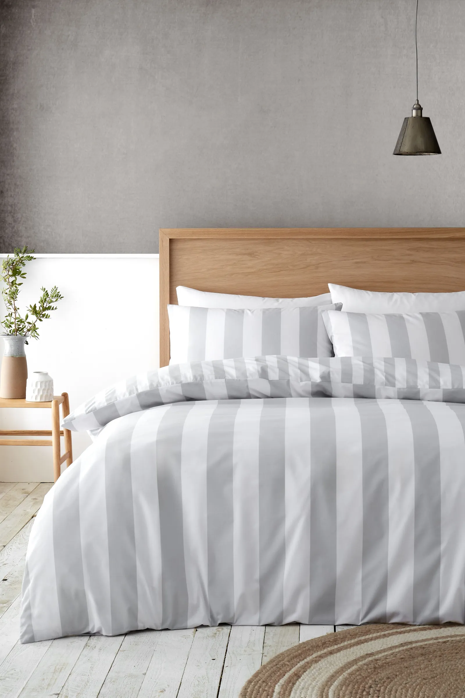 Catherine Lansfield 'Cove Stripe' Reversible Duvet Cover Set in Silver 1