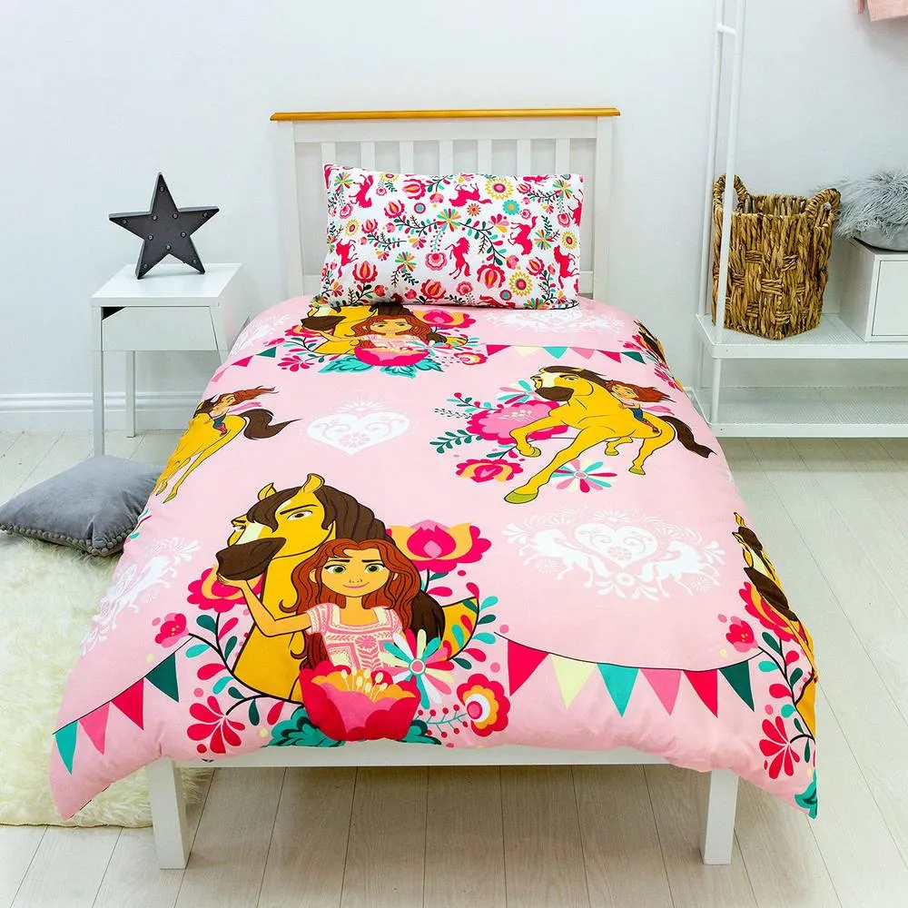 Spirit Fiesta Reversible Duvet Set in Pale Pink