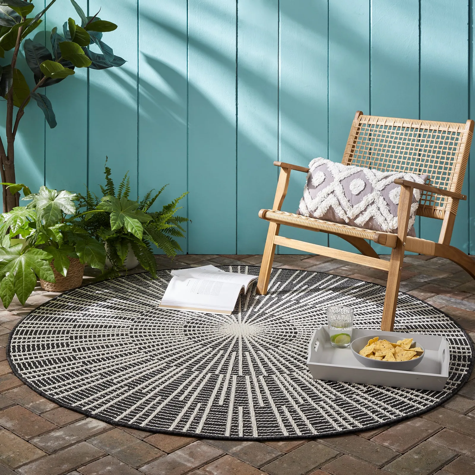 Sticks Indoor Outdoor Circle Rug Grey