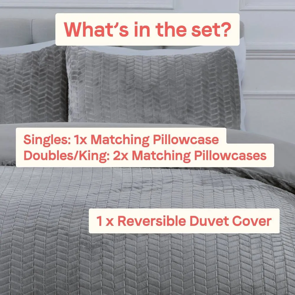 Rapport Home Chevron Faux Teddy Polyester Fleece Duvet Cover Set with Pillowcase in Silver 4