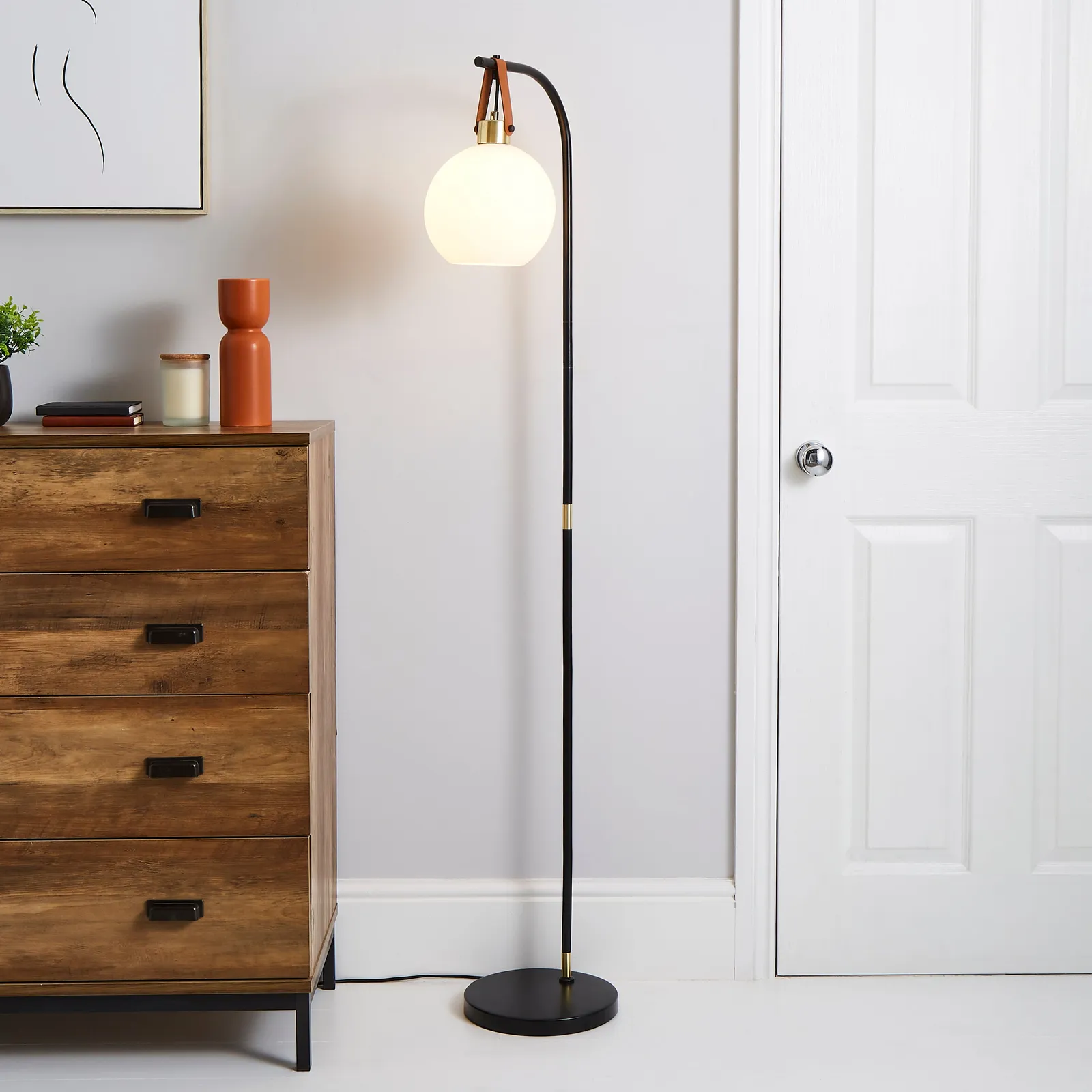Joan Floor Lamp Black