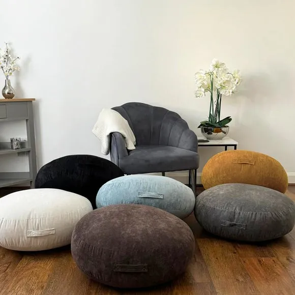 Daro Kensington Round Floor Cushion 2