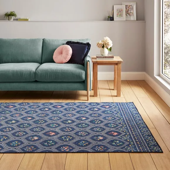 Catherine Lansfield Cameo Floral Rug 1