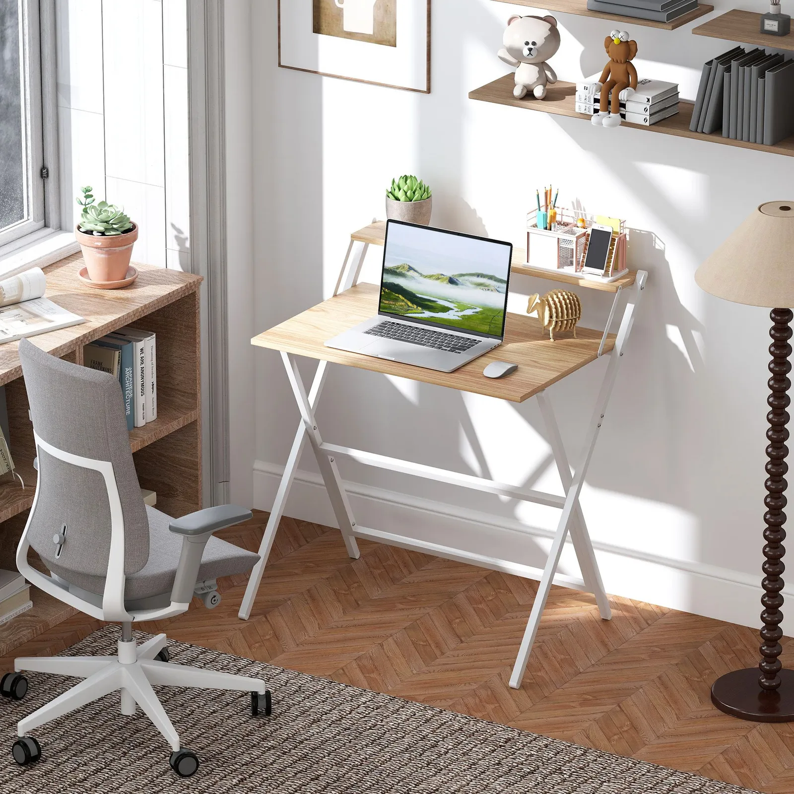 HOMCOM 81.5 cm Folding Computer Desk for Small Spaces Bedroom in Natural