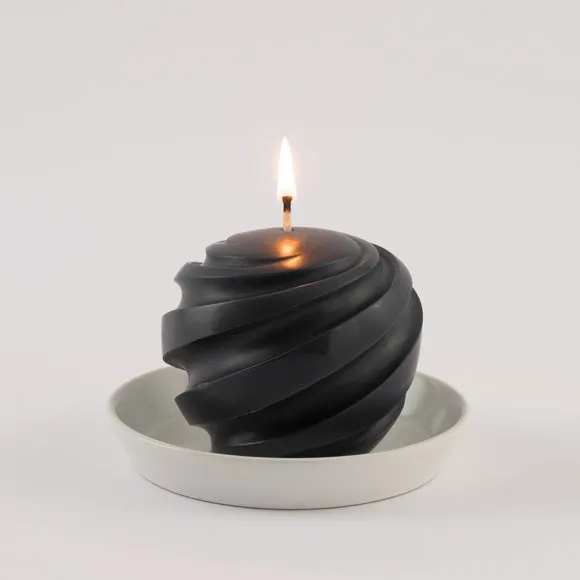 Unscented Twist Shaped Wax Candle 1