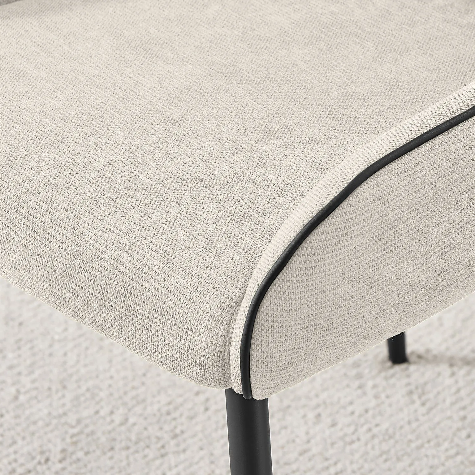 FurnitureboxUK Beaumont 2x Fabric Black Leg Dining Chair in Cream 6