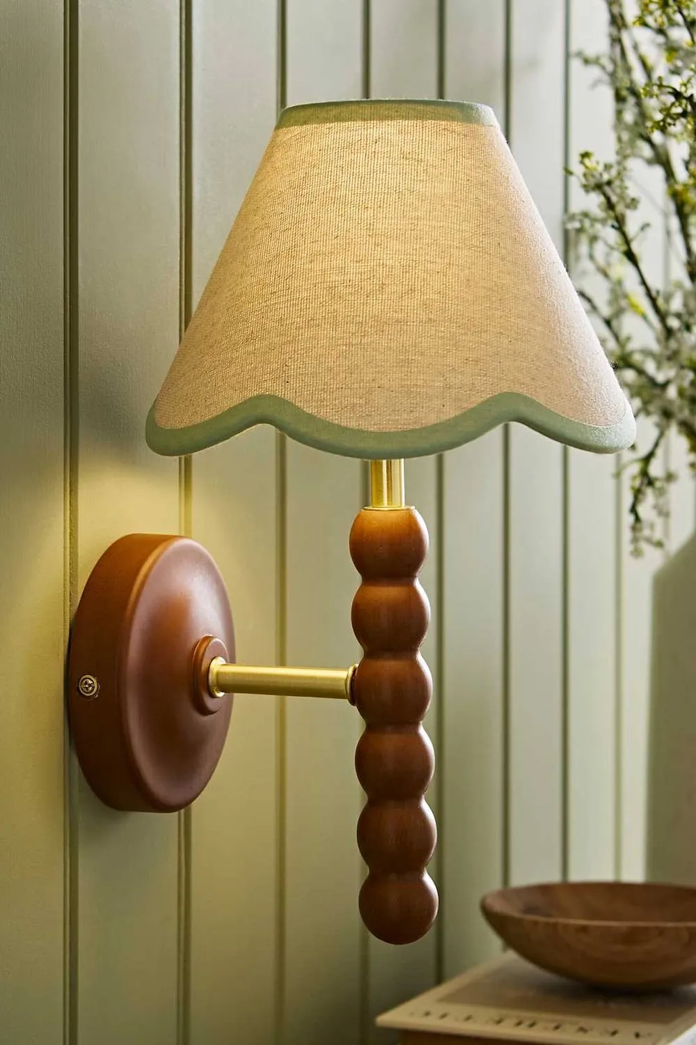 ValueLights Bobbins Walnut Bobble Wall Light & Linen Trim Lamp Shade in Pale Green 1