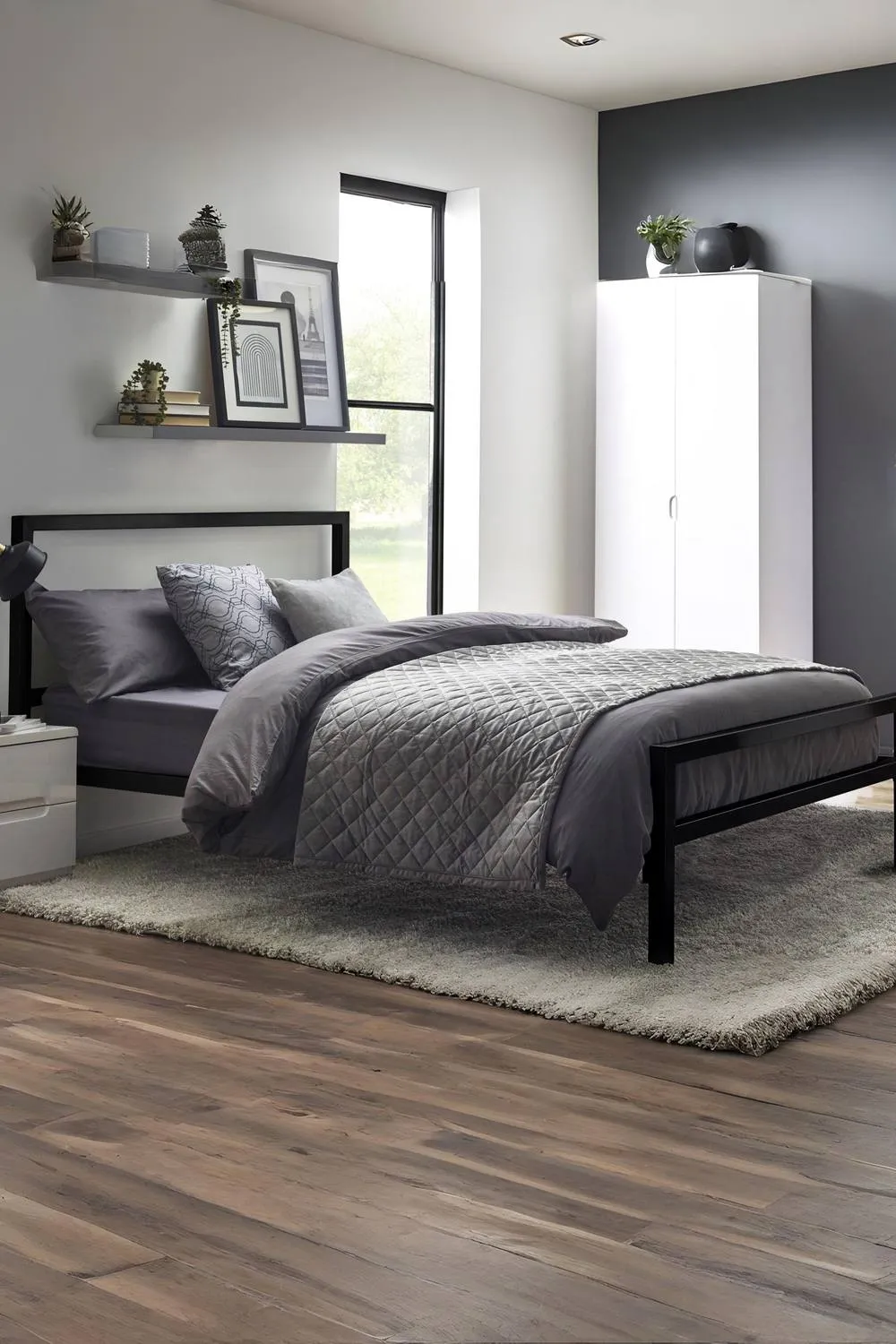 Julian Bowen Soto Metal Bed in Black