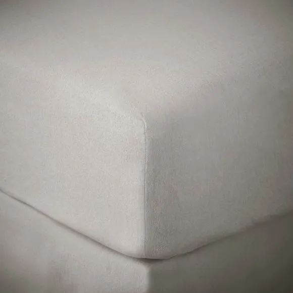 Soft & Cosy 100% Brushed Cotton Fitted Sheet 2