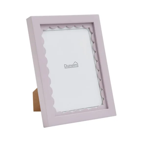 Remi Scalloped Photo Frame 3