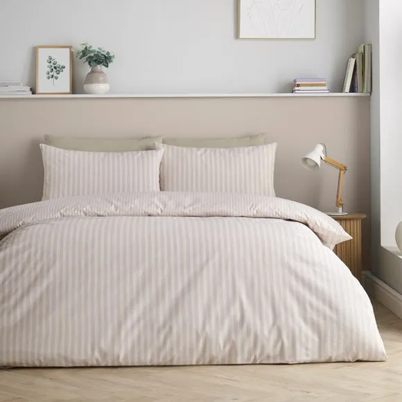 Catherine Lansfield Epping Textured Stripe Reversible Polycotton Duvet Cover & Pillowcase Set 1