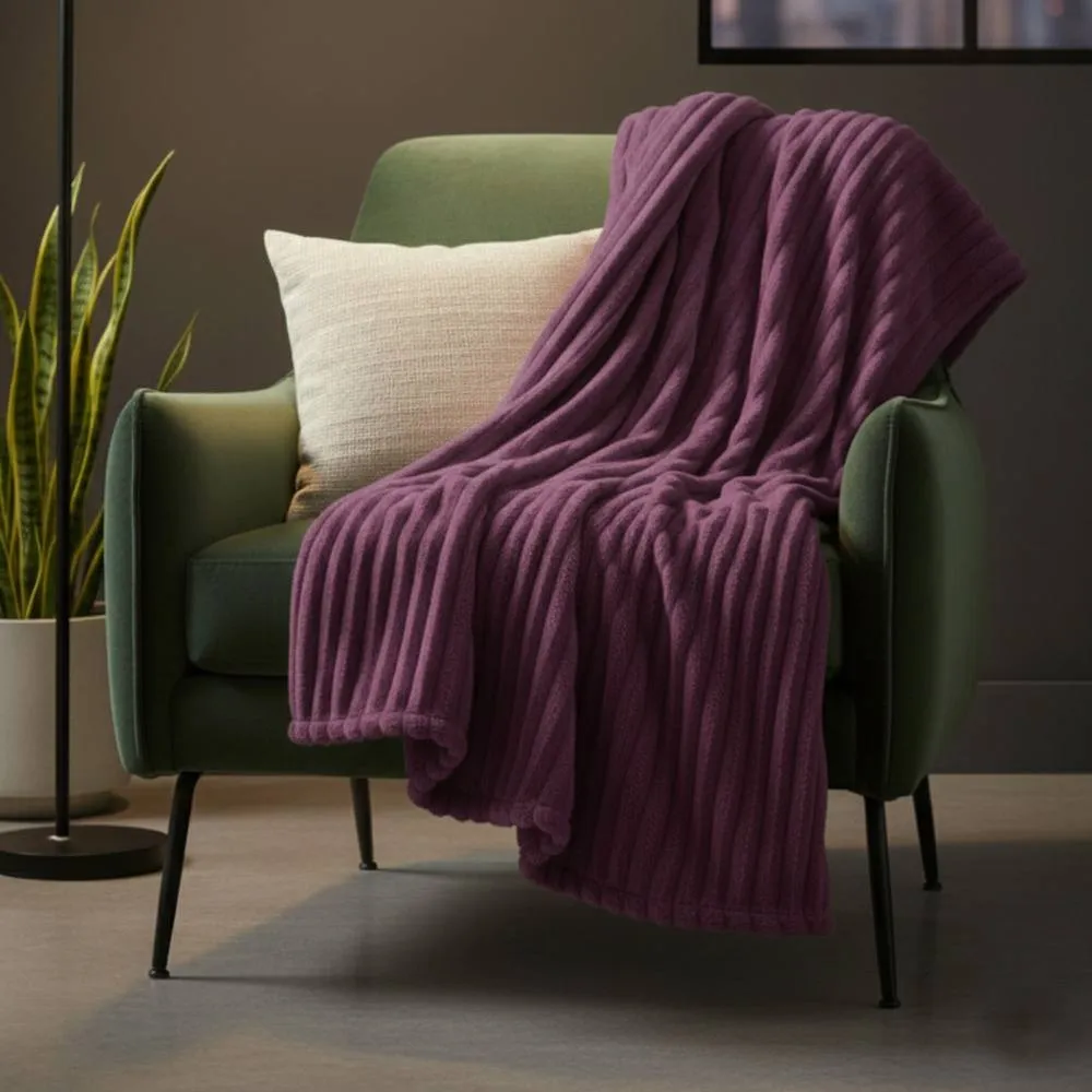 Snug City Chunky Ribbed Mink Throw Ultra Soft Warm Elegant Blanket for Sofa Bed in Plum