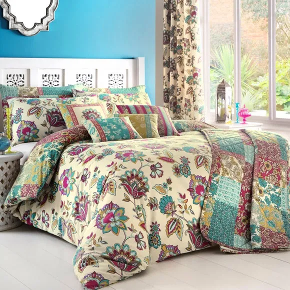 Dreams n Drapes Marinelli Reversible Duvet Cover and Pillowcase Set 1