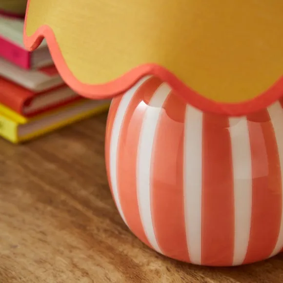 Matilda Striped Scallop Table Lamp 3