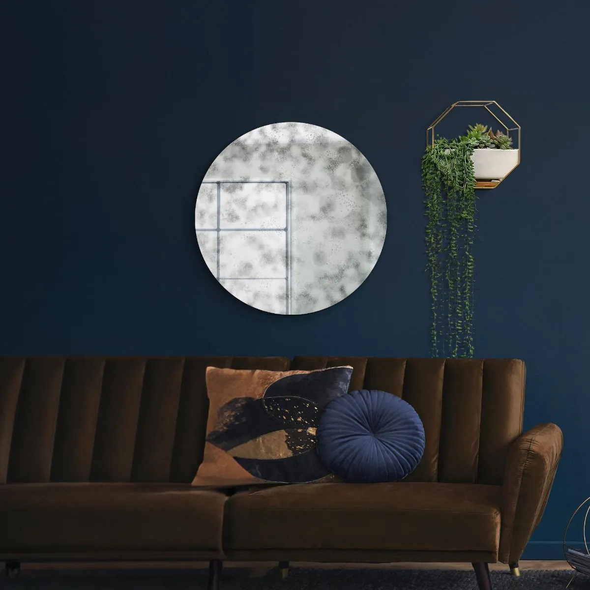 MirrorOutlet Round Circular Antiqued Mirror with Polished Edge 31" X 31" (80x80CM) in Silver 5