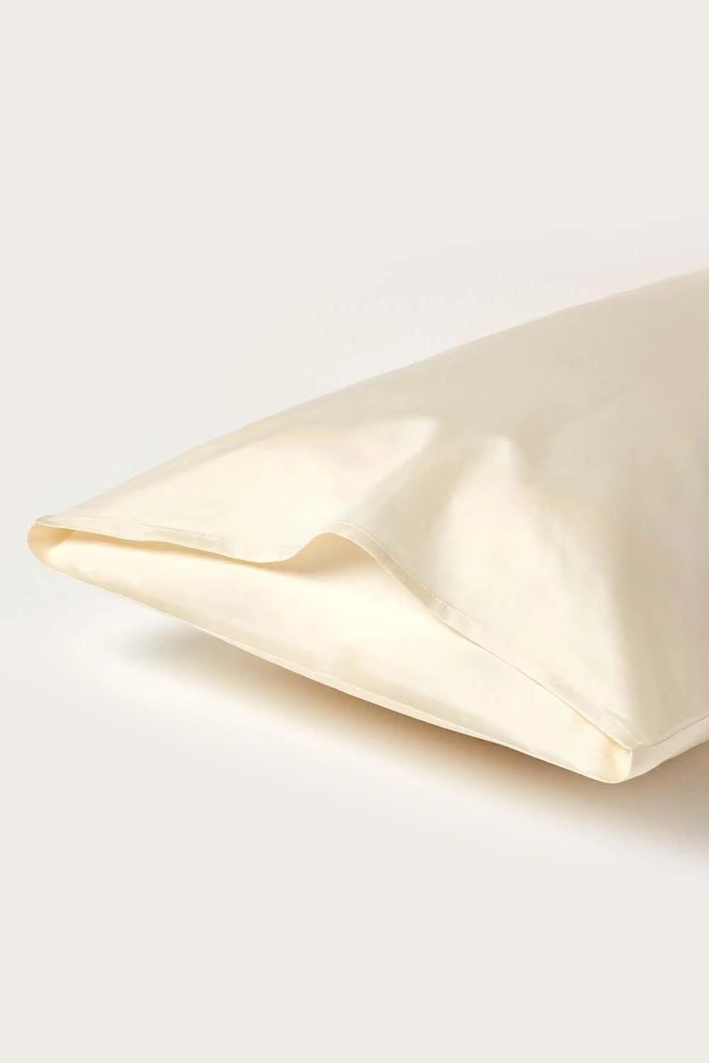 Homescapes Sateen Cotton Housewife Pillowcase 400 TC in Cream 3