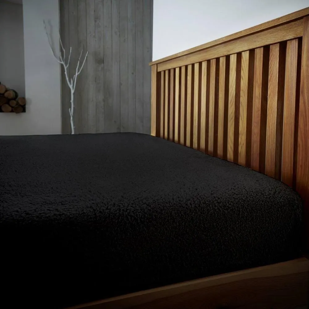 Smart Living Luxury Teddy Plain Duvet Cover & Pillowcase Set in Black 2