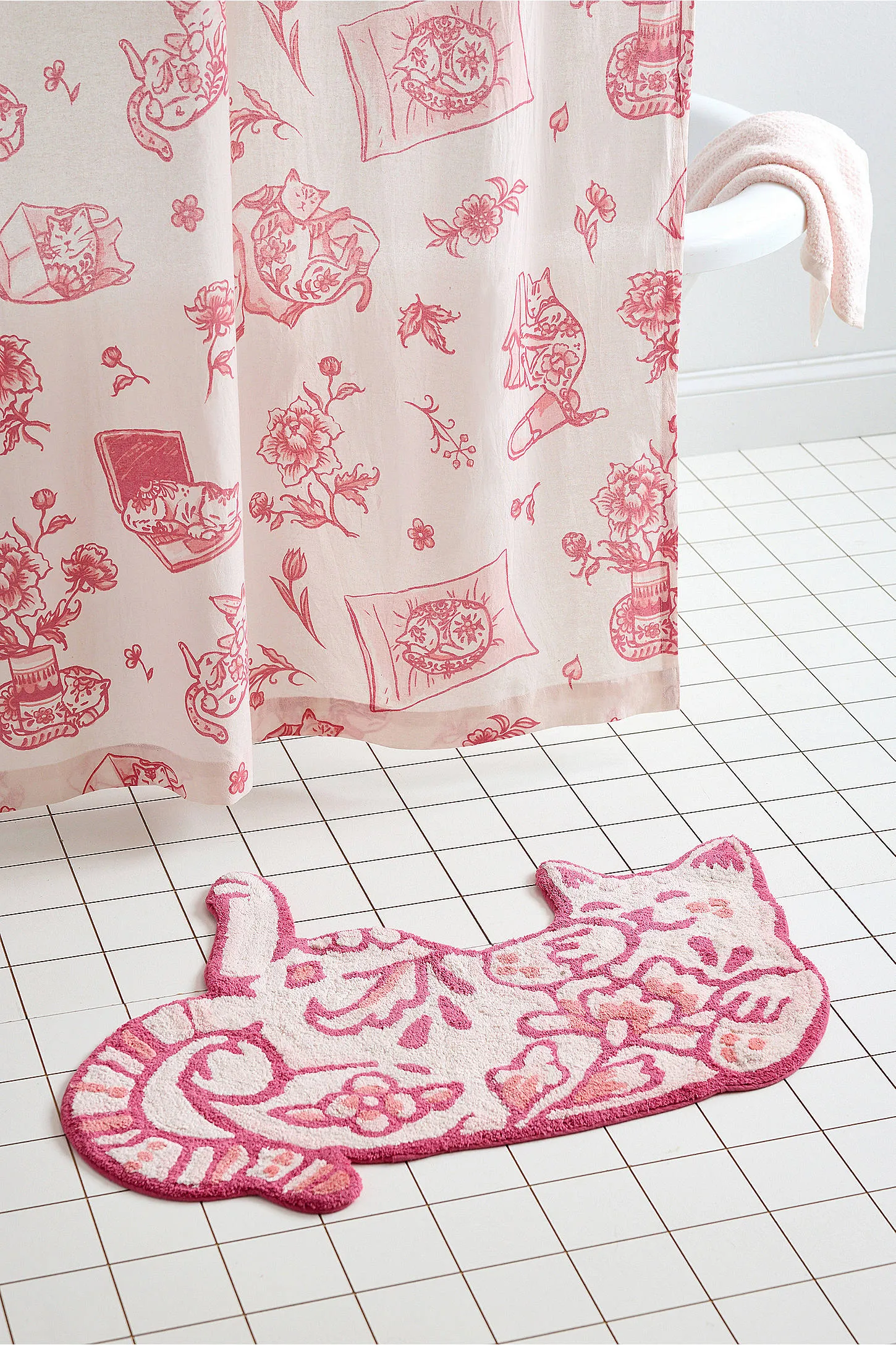 Delft Cat Bath Mat - Pink